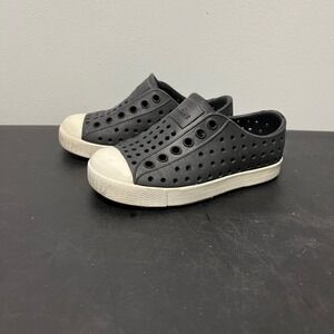 Native Shoes Kids Jefferson Water Shoe Black White Slip On Round‎ Toe C6